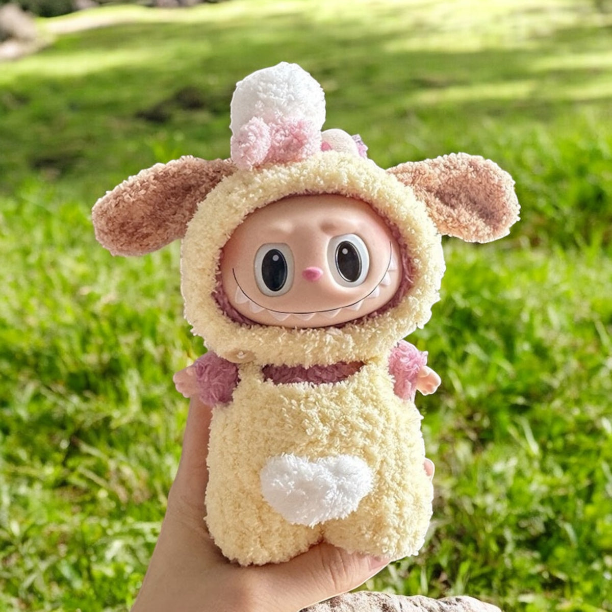 Get your pup ready for Halloween with this Cookie Puppy costume! This handmand Labubu Doll outfit is perfect for labubu versions 1, 2, and 3. (Note: Labubu figure not included.) Enjoy fast worldwide shipping for your Duffy and Friend Cute Puppy Dog costume., Cookie Puppy costume style - Handmand Labubu Doll Outfit