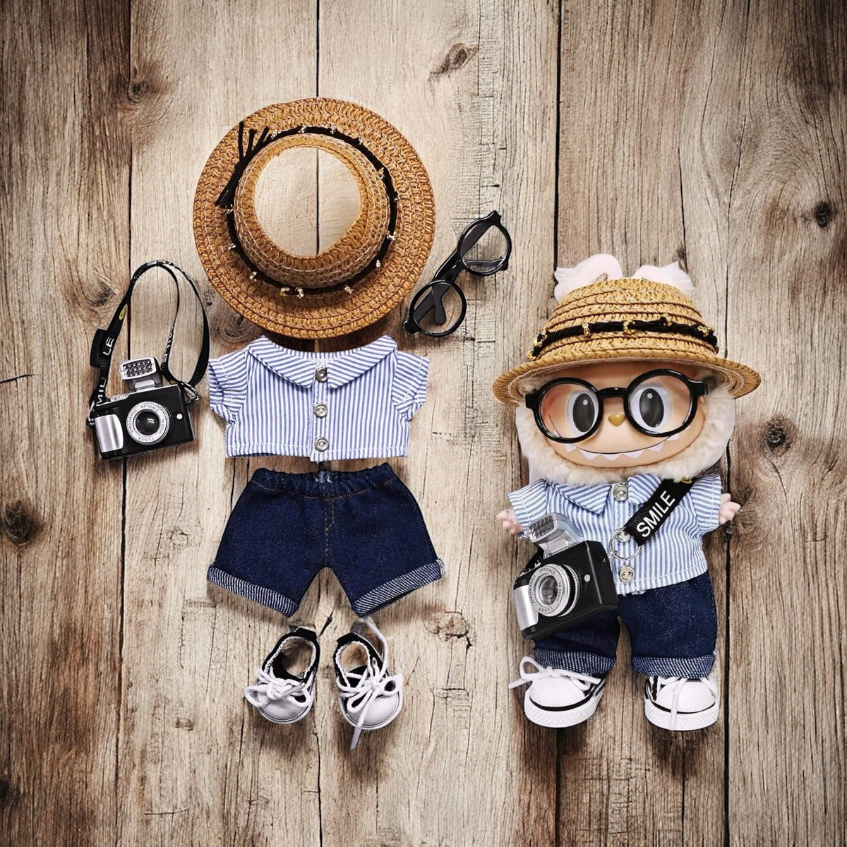 Vacation Snapper Travel style - Handmand Labubu Doll Outfit