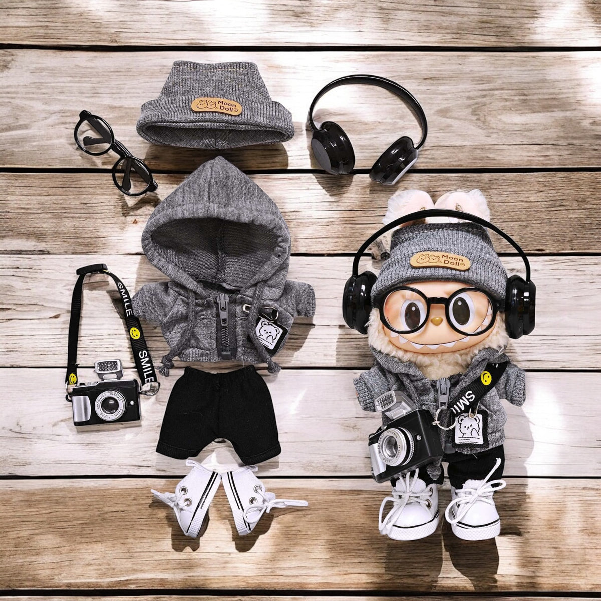 Street Snap Starter Kit Gray Hoodie Photographer Outfit - Handmand Labubu Doll Outfit